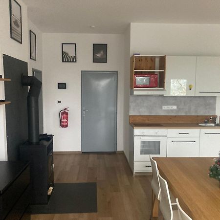 Klubovna u Kanálu KuK - apartman lux Racice (Usti nad Labem) Exterior foto